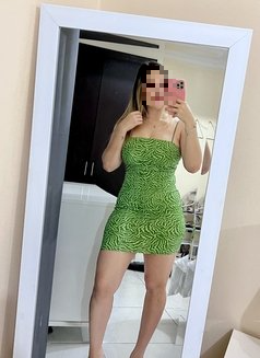 אליסה לעיסוי עם הרבה סבלנות