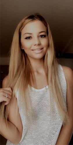 בוני הסקסית מחכה לך בוני הסקסית מחכה לך